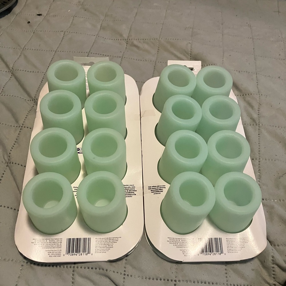 NWT 2 Sets of Round Silicone Shot Glass Molds - Picture 6 of 8